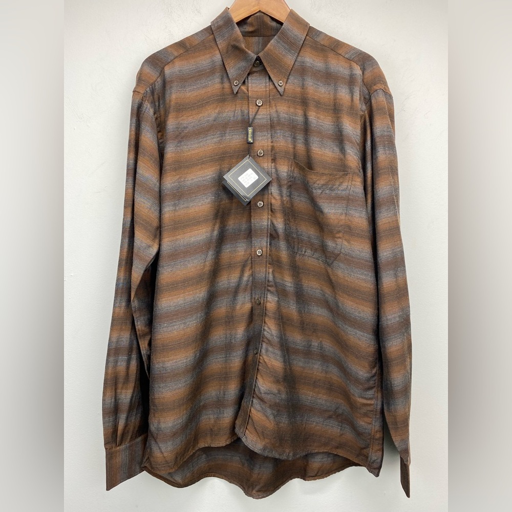 Vintage Vira Club size Large Men’s Brown Gray Striped Button Down Shirt